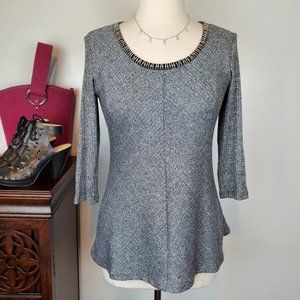 Dressbarn Gray Silver Metallic Threading Embellished Neck Knit Top Size MP